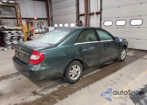 2004 Toyota Camry Le from USA, damaged, VIN 4T1BE32K54U373006